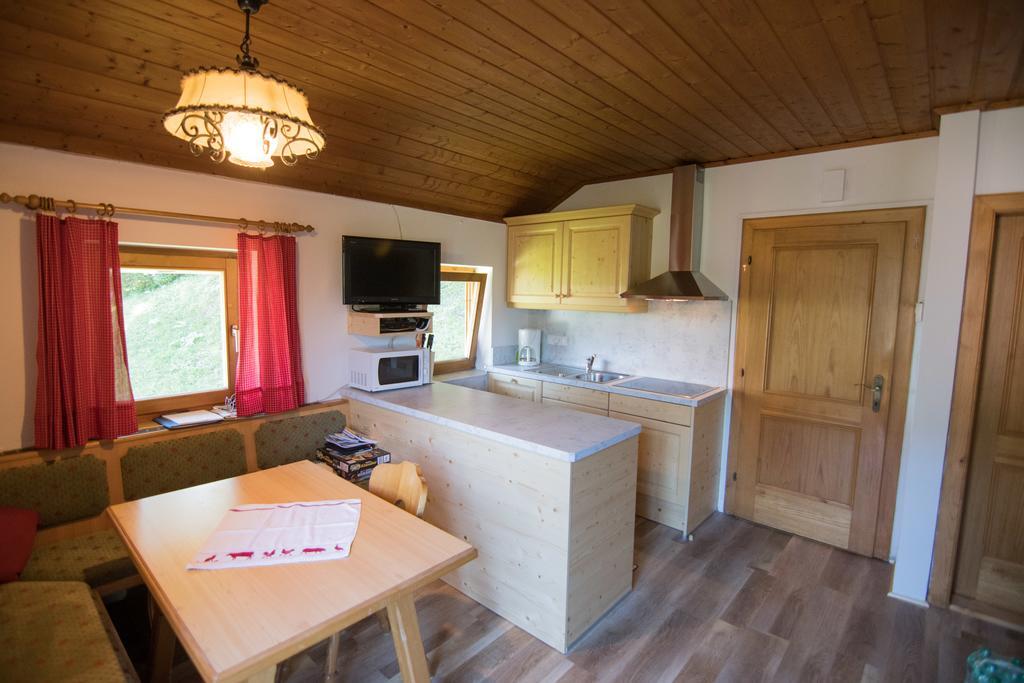 Gaestehaus Berger - Priglhof Трефен Екстериор снимка